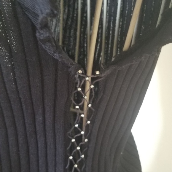 Top - Picture 4 of 7